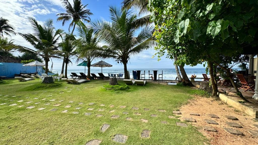 Bed and Breakfast Isle Of Thalpe Unawatuna Exterior foto